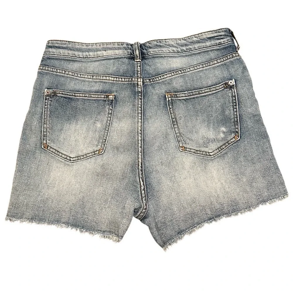 Pilcro Anthropologie Ultra High-Rise Slim Denim Shorts Boyfriend Distressed 31 - Picture 3 of 9